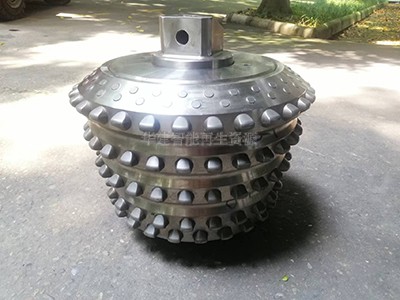 硬质合金滚刀刀齿异常磨损原因分析及解决建议