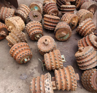 二手反井钻机滚刀收购